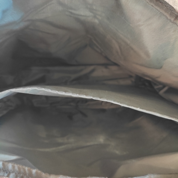 CK Fragrances backpack - Picture 8 of 11